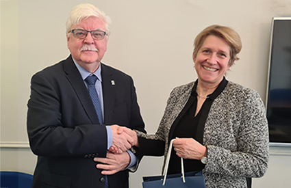 Anya Geitmann, McGill University’s Vice-President and William Cushley, University of Glasgow meeting