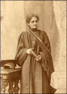 The graduation photograph of Dr Marbai Ardesir Vakil, 1897.  (GUAS Ref: DC 233/2/22/2/51/1.  Copyright reserved.) 