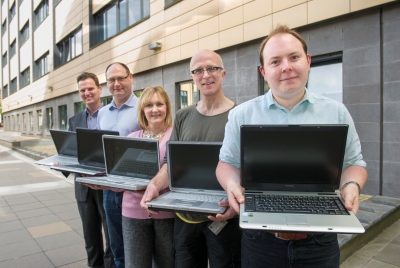 Prof Iain McInnes (Director Institute of Infection Immunity & Inflammation, Prof Jeremy Mottram, Deputy Director Institute of Infection & Immunity,
Caron Paterson, Scottish Early Rheumatoid Arthritis (SERA) project coordinator, Prof Andy Waters, Director Wellcome Trust Centre for Molecular Parasitology, Simon Cleary, Founder of Malaptop.
