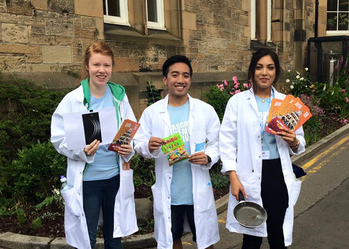 Members of the GSF 2016 Volunteer team getting ready for some science busking