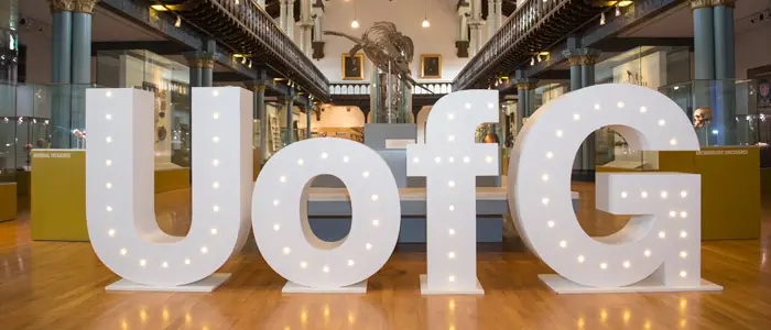 U of G sign in the Hunterian Museum