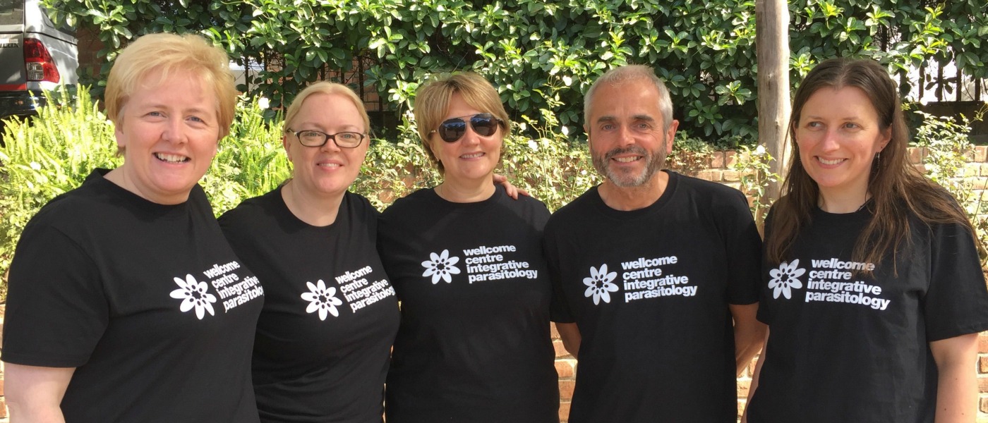 Group of Glasgow researchers in Malawi