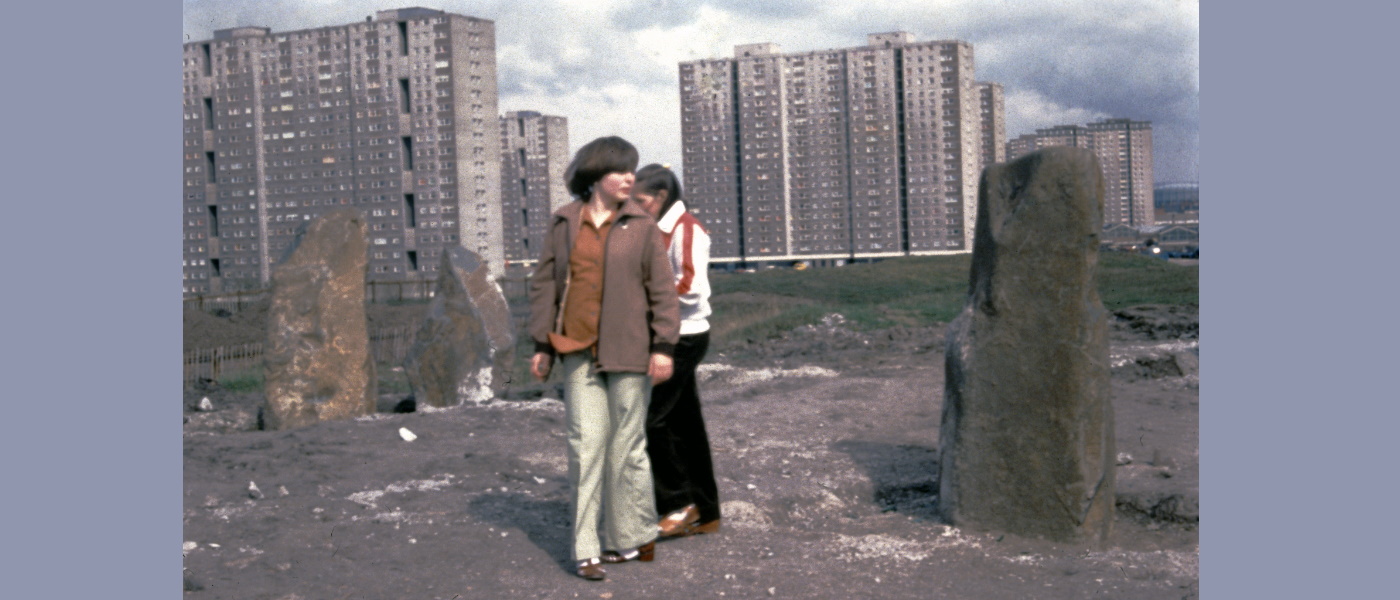 Megalith0098 looking northeast past central stone, Ian Downie